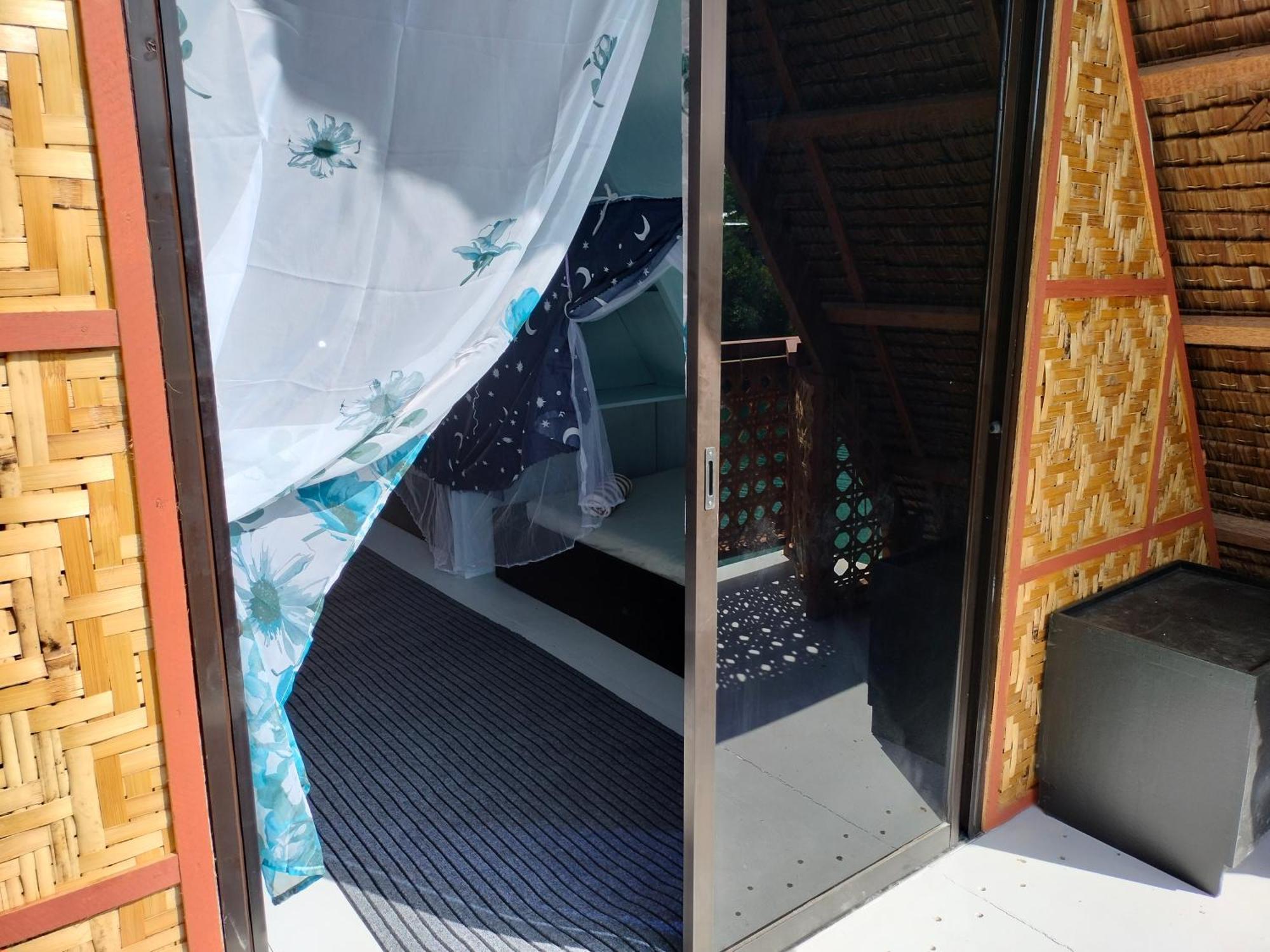 Riu Del Mar Hostel Dauis Dış mekan fotoğraf